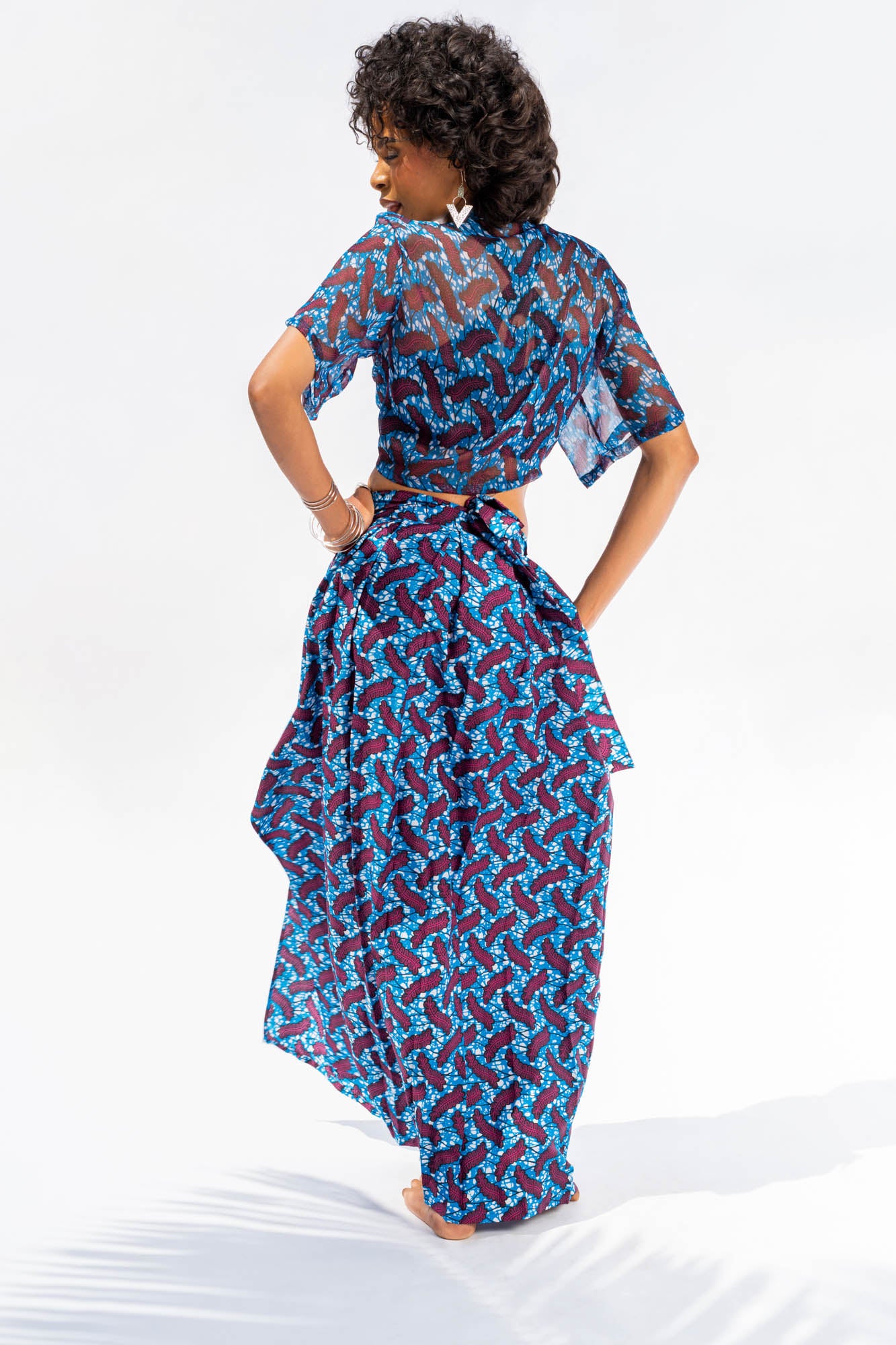 Ensemble jupe satin portefeuille & haut à nouer mousseline